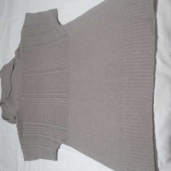 Banana Republic gray/tan short sleeve cowl neck sweater size XL - Picture 7 of 7